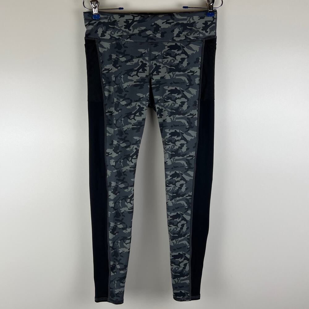 rabbit Exercise Leggings, Size medium